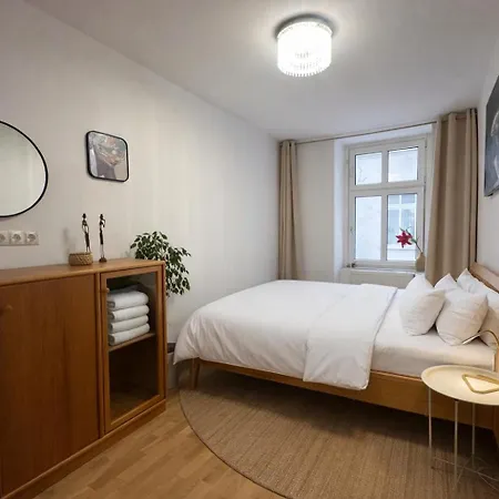 Kreuzberger Kiez Apartment 2 Zimmer Appartamento